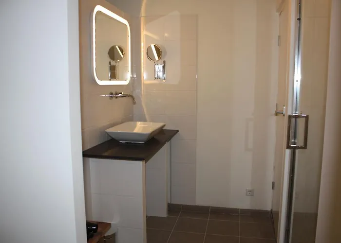 Panzió At Number 6 3*